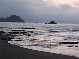 早朝の太海海岸